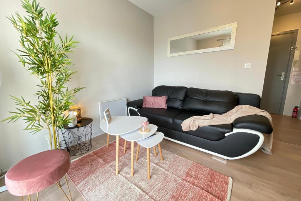 NOUVEAU - GRANDE TERRASSE - L'HORLOGE - CALME - Home-One Besançon Extérieur photo