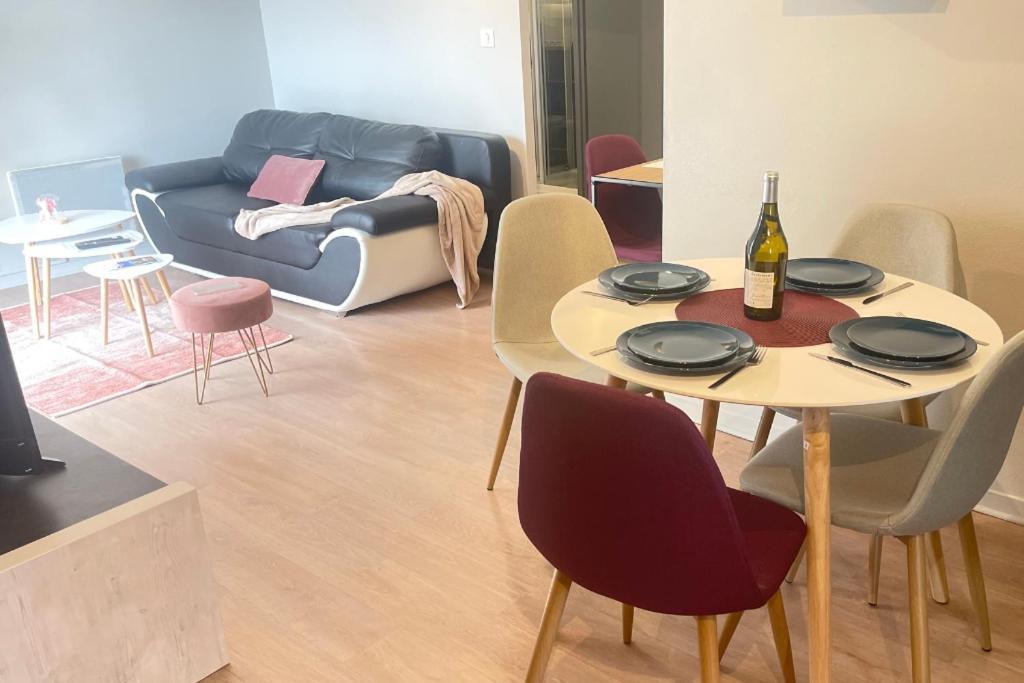 NOUVEAU - GRANDE TERRASSE - L'HORLOGE - CALME - Home-One Besançon Extérieur photo